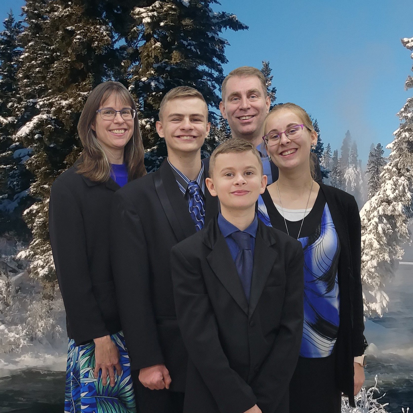 Family Picture November 2023 website